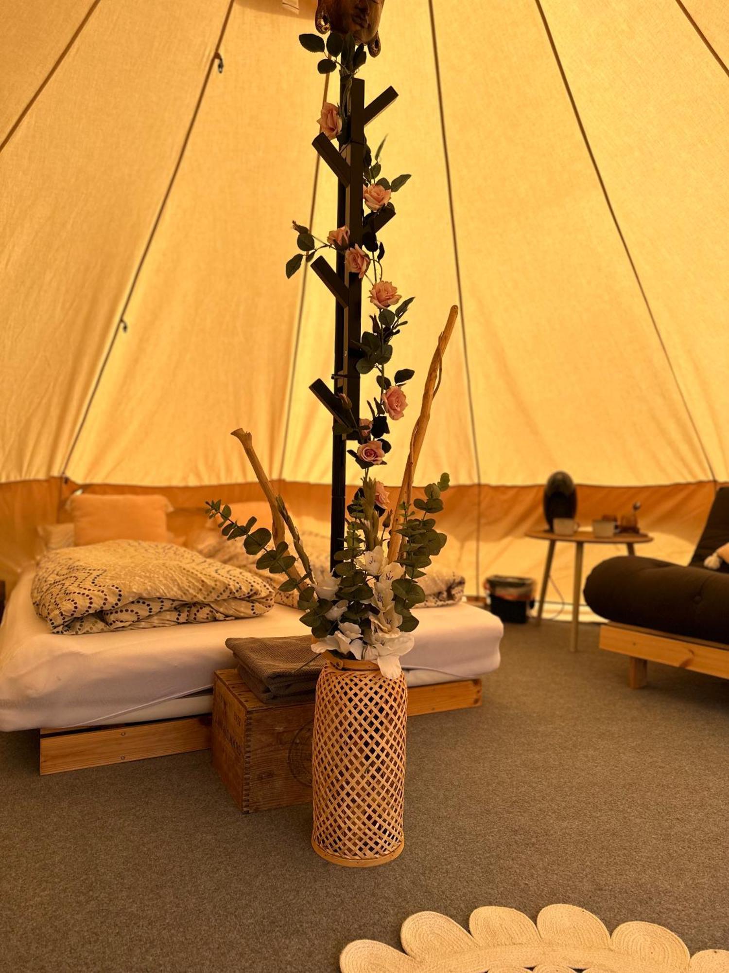 Glamping On Idyllic Lake, Paddle Boards & Rowboat Porsgrunn Ngoại thất bức ảnh